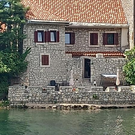 Castello Hotel Trebinje Exterior photo