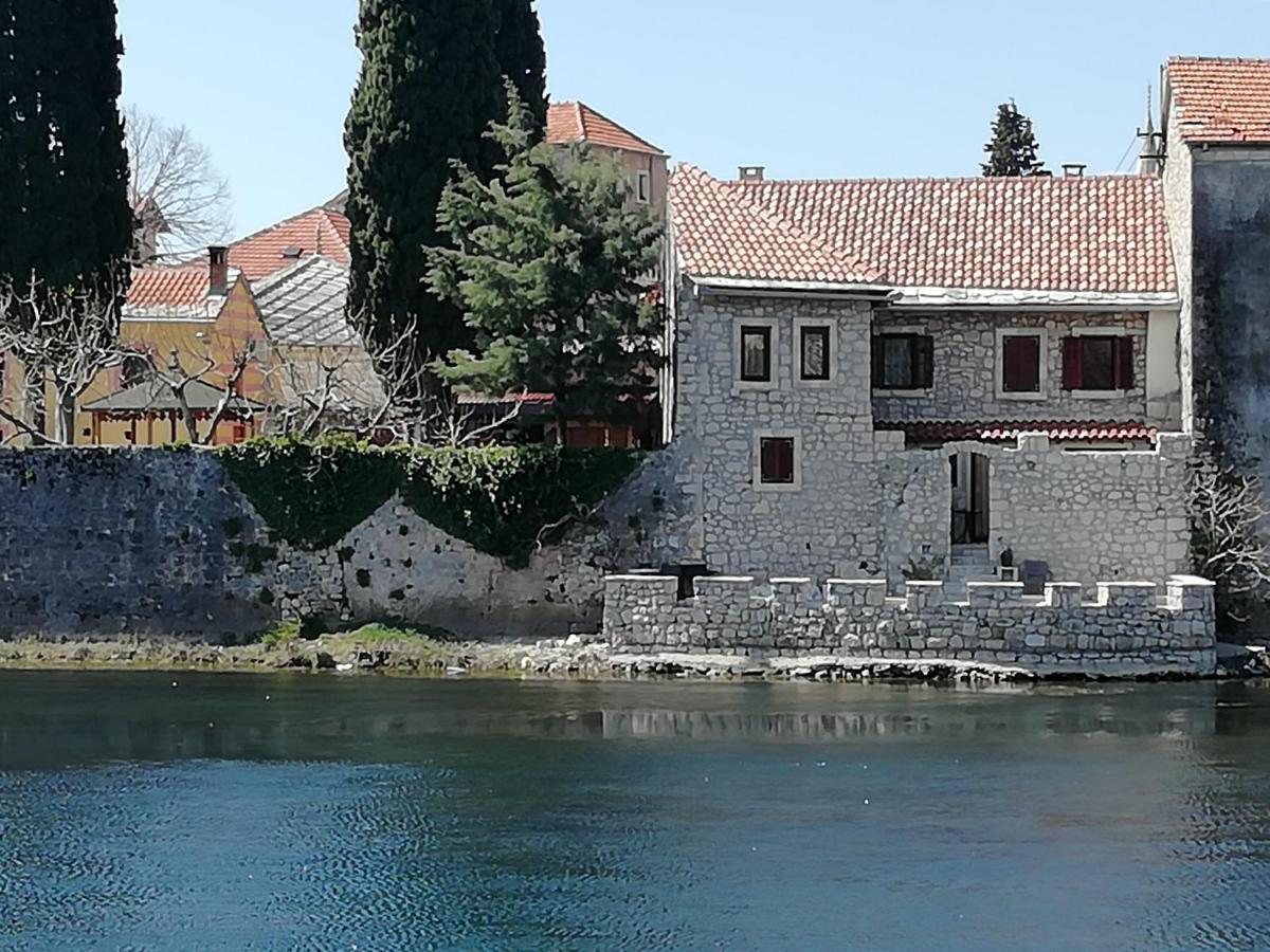 Castello Hotel Trebinje Exterior photo